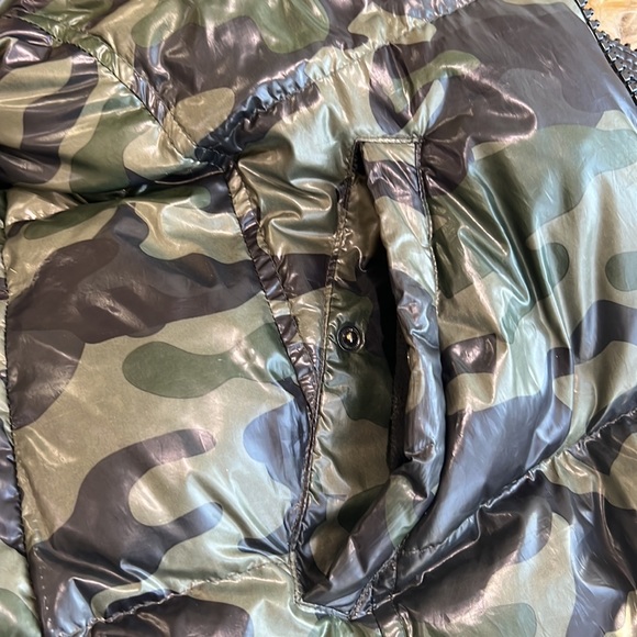 UPCYCLED S13 camouflage puffer coat jacket with runners thumb holes size XL - Picture 9 of 11